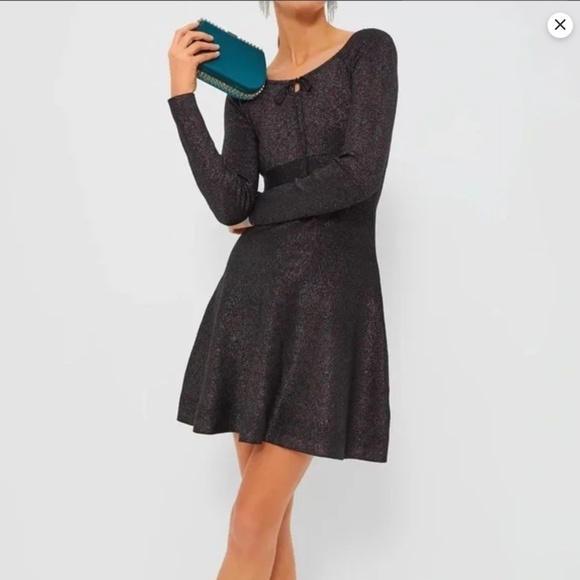 Hyacinth House Dresses & Skirts - Hyacinth House Selena Dress Black Shimmer Size S NWT Holiday Party Mini